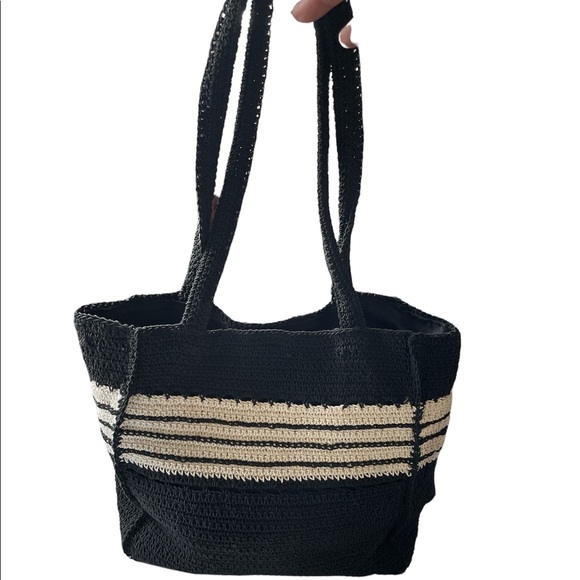 The Limited Black and Ivory Woven Handmade Toto bag - Picture 5 of 9